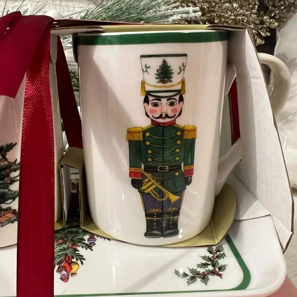 Spode Christmas Tree Mug Set with Tray – Holiday Collectible Nutcracker See Vide - Picture 9 of 9